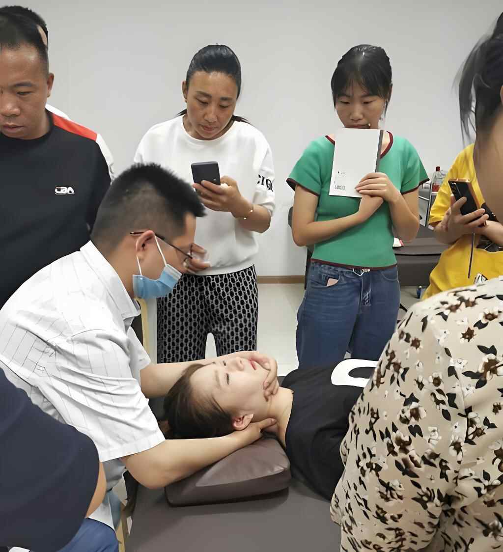 正骨、整脊对上班族的益处